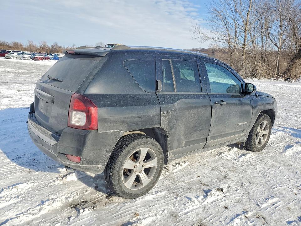 Photo 3 from auction – 2016 JEEP COMPASS with VIN 1C4NJDEB2GD725042