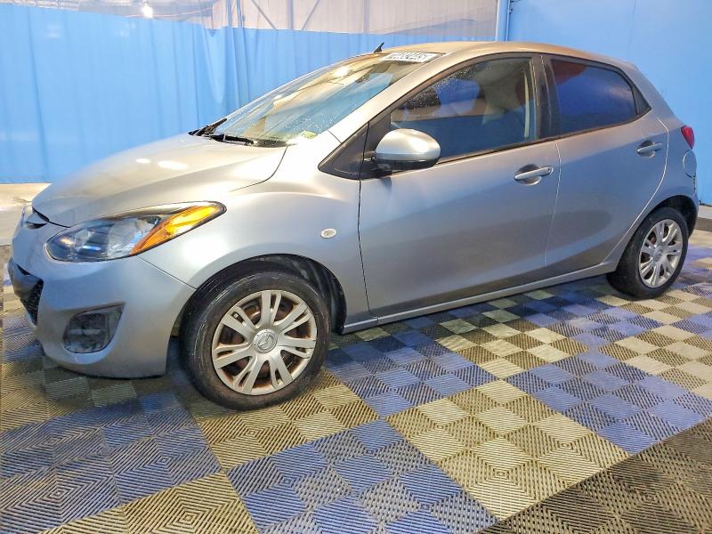 MAZDA MAZDA2 2011 with VIN JM1DE1HZ6B0123669 - Photo from auction