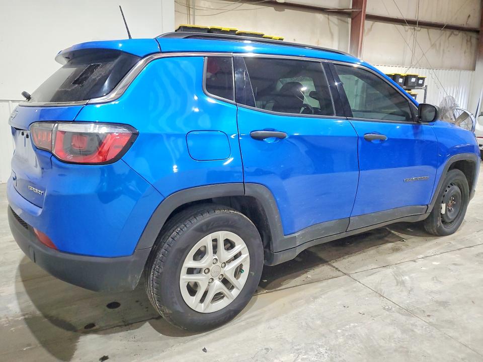 Photo 3 from auction – 2019 JEEP COMPASS SP with VIN 3C4NJCAB0KT615593