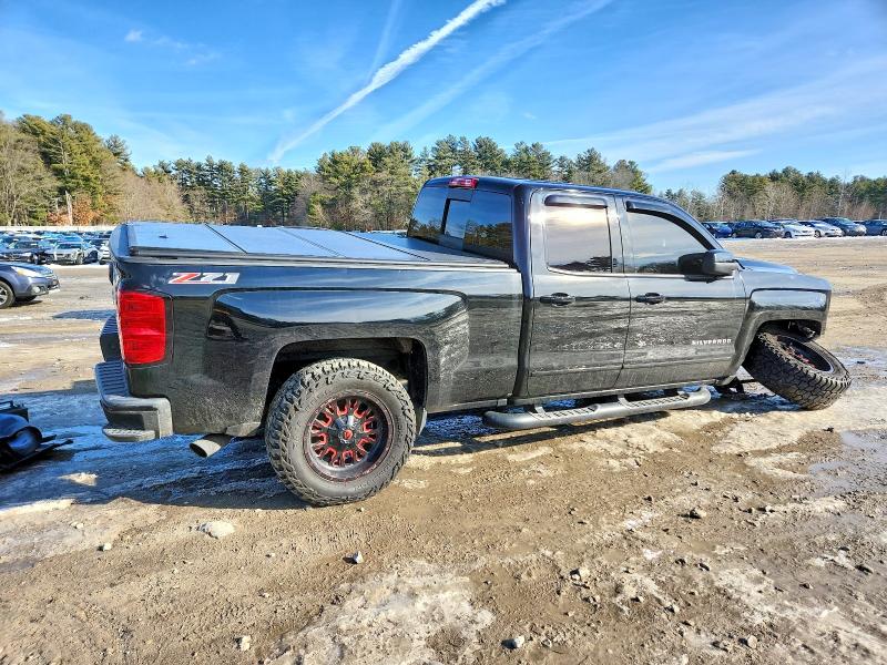 Photo 3 from auction – 2017 CHEVROLET SILVERADO with VIN 1GCVKREC8HZ112981