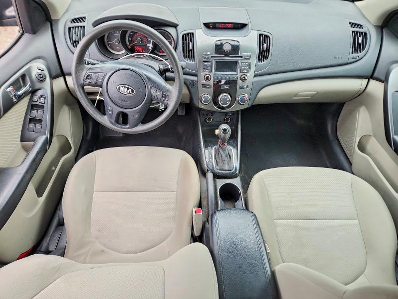 Photo 8 from auction – 2013 KIA FORTE EX with VIN KNAFU4A24D5720526