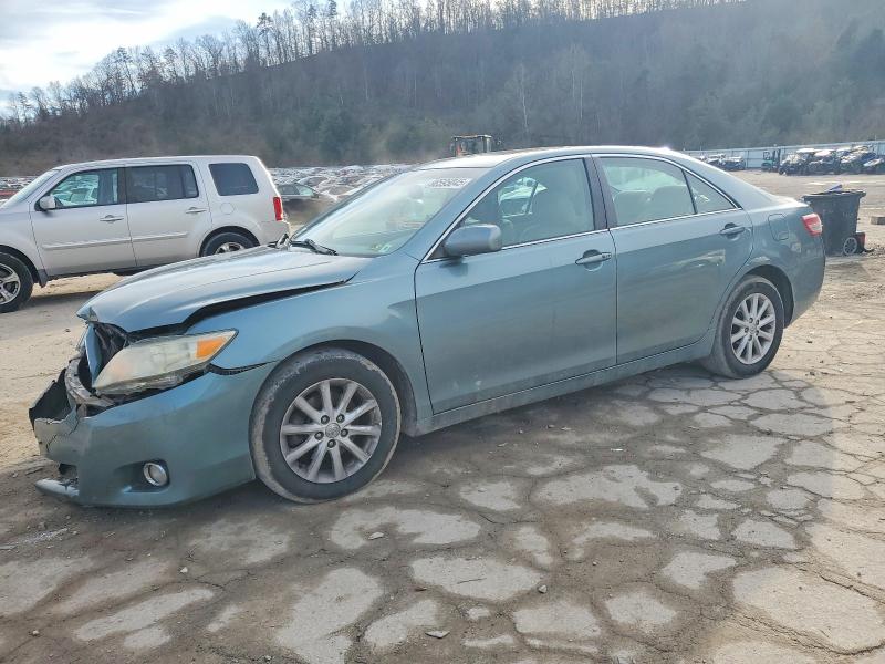 TOYOTA CAMRY BASE 2010 z numerem VIN 4T4BF3EK8AR047369 - Zdjęcie z aukcji