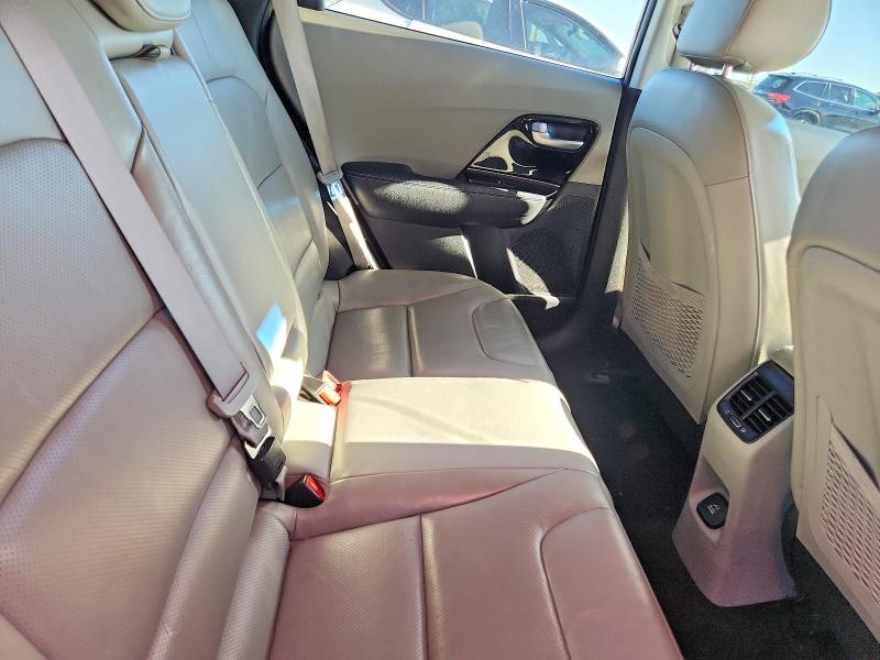 Photo 11 from auction – 2018 KIA NIRO with VIN KNDCC3LD8J5210127