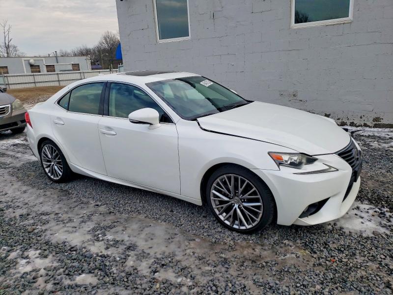 Photo 4 from auction – 2014 LEXUS IS 250 with VIN JTHCF1D24E5009435