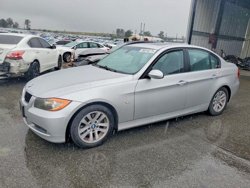 BMW 328 2007 with VIN WBAVC53597FZ75795 - Photo from auction