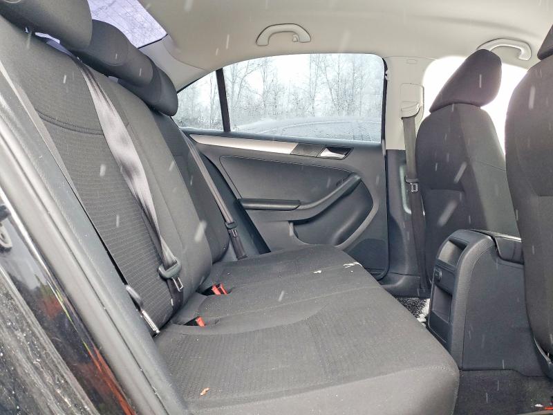 Photo 10 from auction – 2017 VOLKSWAGEN JETTA with VIN 3VW2B7AJ5HM207525
