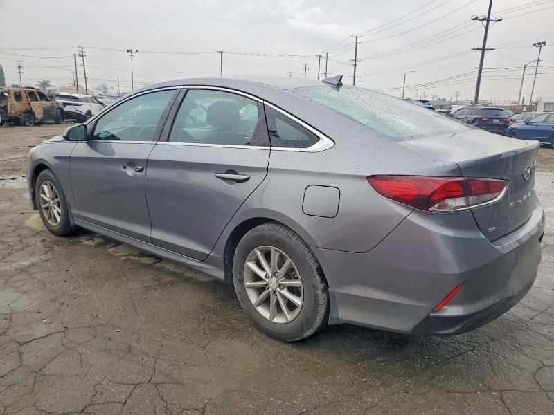 Photo 2 from auction – 2018 HYUNDAI SONATA with VIN 5NPE24AF7JH700662
