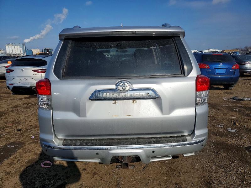 صورة رقم 6 من المزاد - 2010 TOYOTA 4RUNNER SR مع VIN JTEBU5JR4A5009601