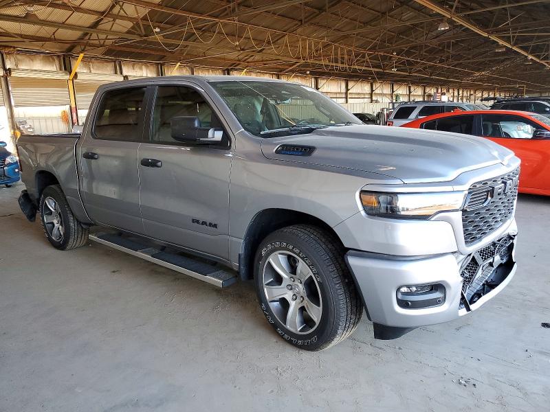 Photo 4 from auction – 2025 RAM 1500 with VIN 1C6RREGGXSN706970