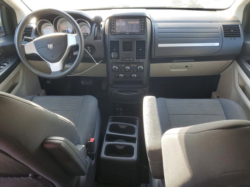 Photo 8 from auction – 2009 DODGE GRAND CARA with VIN 2D8HN44E29R625859