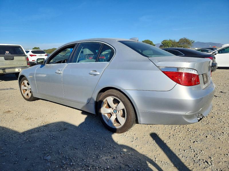 Photo 2 from auction – 2007 BMW 525 I with VIN WBANE53557CY05171