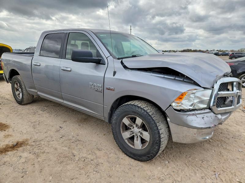 Photo 4 from auction – 2019 RAM 1500 CLASS with VIN 1C6RR6TT5KS642718