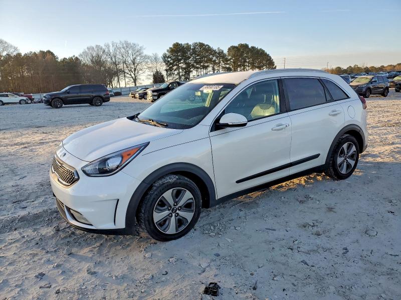 KIA NIRO EX 2017 with VIN KNDCC3LC9H5070526 - Photo from auction