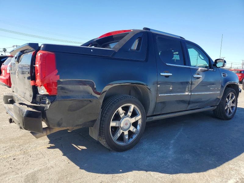 Photo 3 from auction – 2013 CADILLAC ESCALADE E with VIN 3GYT4NEF7DG146922