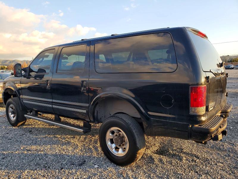 Photo 2 from auction – 2005 FORD EXCURSION with VIN 1FMSU43P85ED48535