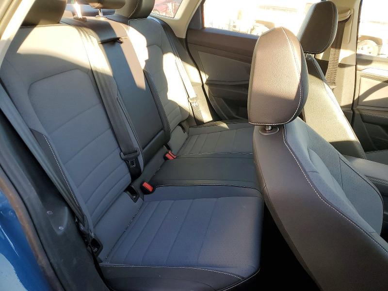 Photo 10 from auction – 2025 VOLKSWAGEN JETTA with VIN 3VW7X7BU7SM080395