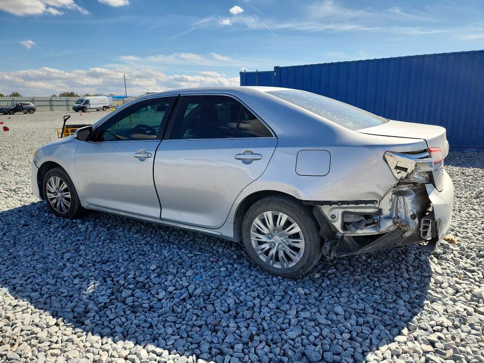 Photo 2 from auction – 2014 TOYOTA CAMRY L with VIN 4T1BF1FK1EU845439