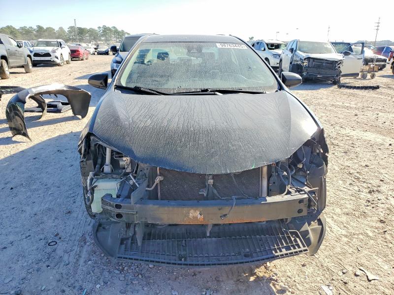 Photo 5 from auction – 2018 TOYOTA COROLLA L with VIN 2T1BURHE3JC035883