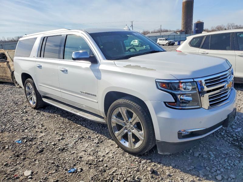 Photo 4 from auction – 2016 CHEVROLET SUBURBAN with VIN 1GNSCJKC8GR267834