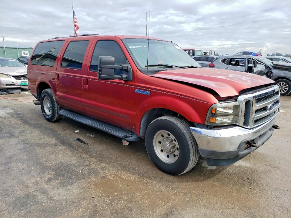 Photo 4 from auction – 2000 FORD EXCURSION with VIN 1FMNU40F4YEA91970