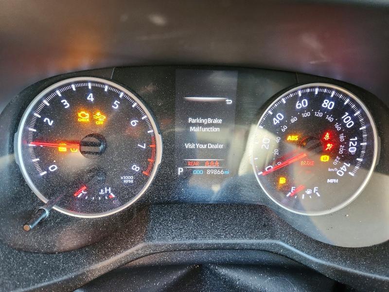 Photo 9 from auction – 2019 TOYOTA RAV4 with VIN 2T3F1RFV8KW027900