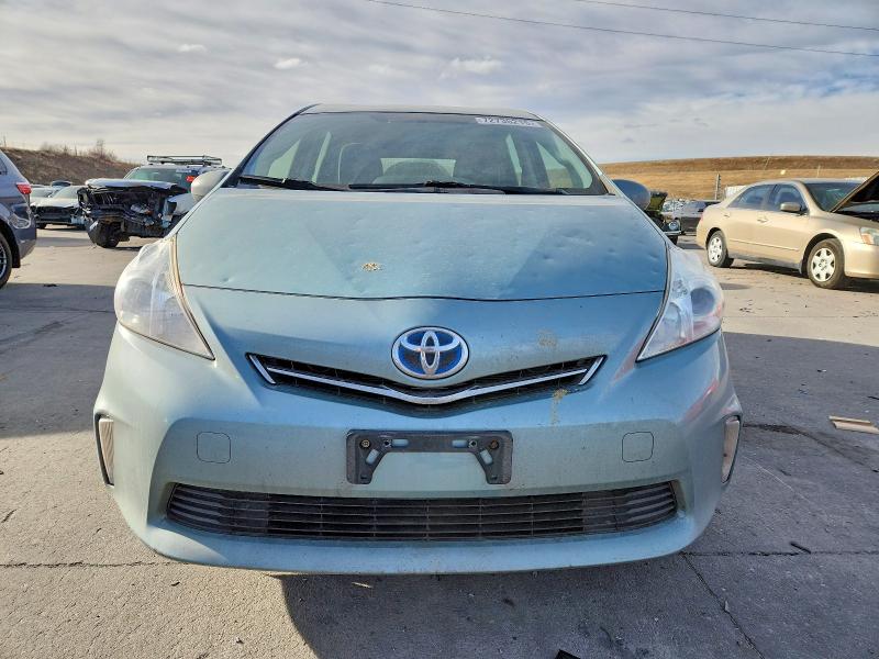 Photo 5 from auction – 2013 TOYOTA PRIUS V with VIN JTDZN3EU2D3191009