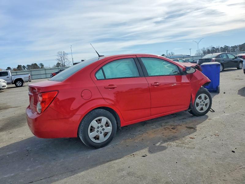 Photo 3 from auction – 2013 CHEVROLET SONIC with VIN 1G1JA5SH7D4225024
