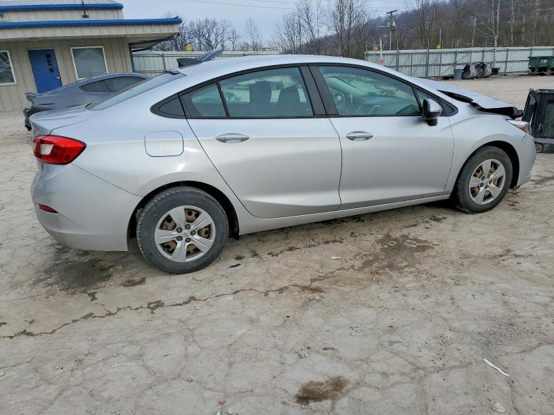 Photo 3 from auction – 2018 CHEVROLET CRUZE LS with VIN 1G1BC5SM8J7201627