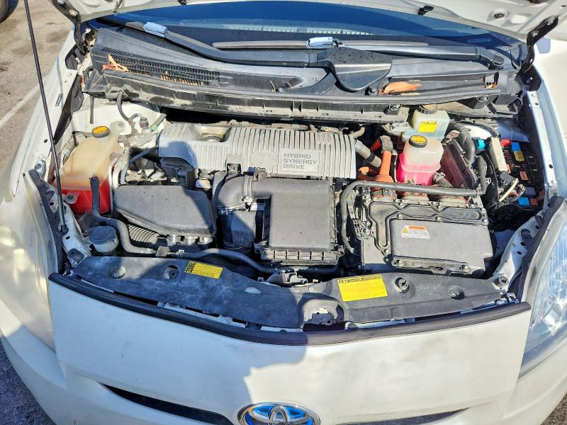 Photo 11 from auction – 2010 TOYOTA PRIUS with VIN JTDKN3DU2A0017263