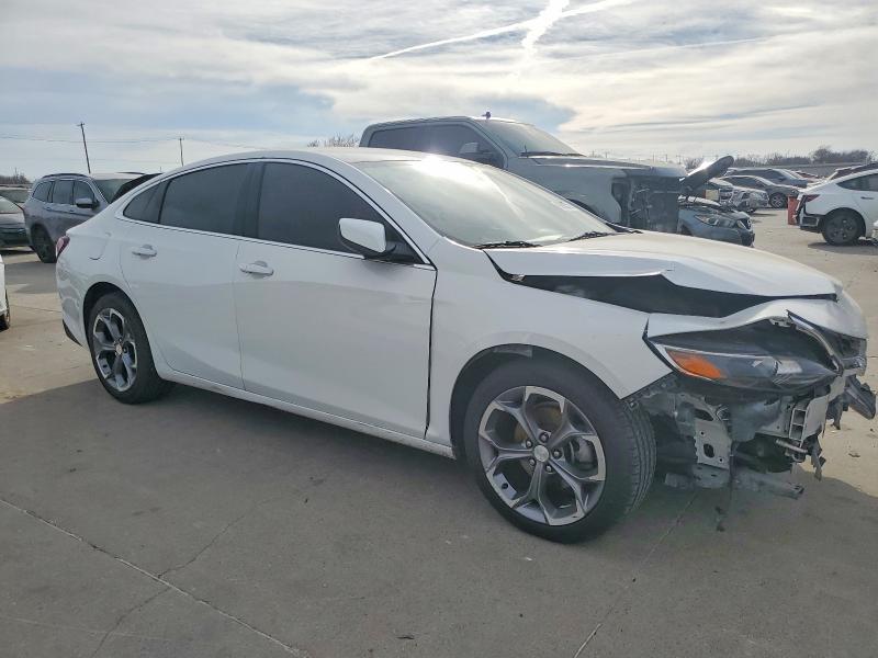 Photo 4 from auction – 2021 CHEVROLET MALIBU with VIN 1G1ZD5ST9MF074657