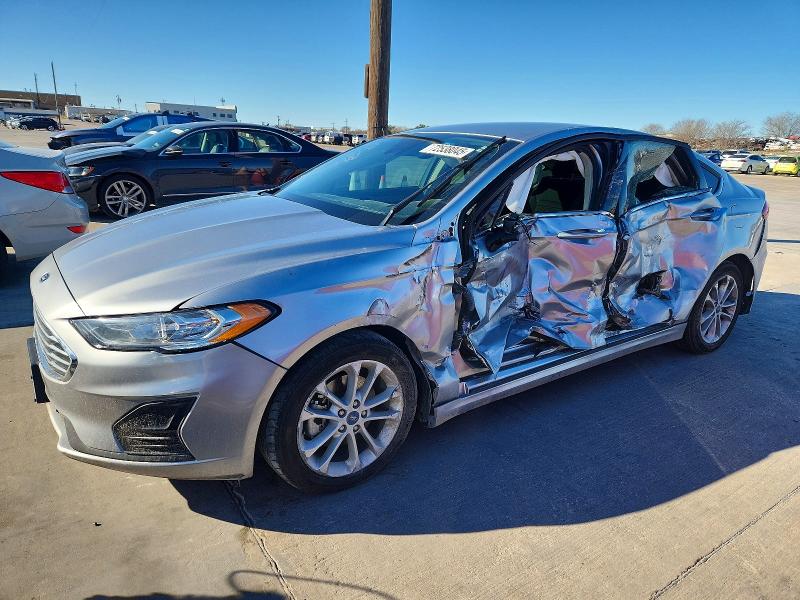 FORD FUSION SE 2020 with VIN 3FA6P0LU4LR226993 - Photo from auction