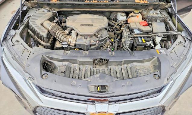 Photo 11 from auction – 2022 CHEVROLET BLAZER with VIN 3GNKBFRS5NS131426