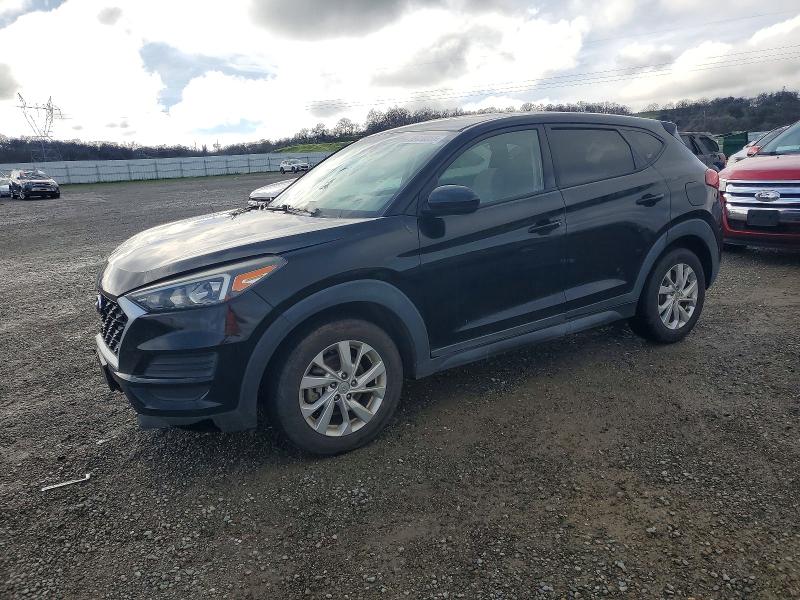 HYUNDAI TUCSON SE 2019 with VIN KM8J23A4XKU972746 - Photo from auction