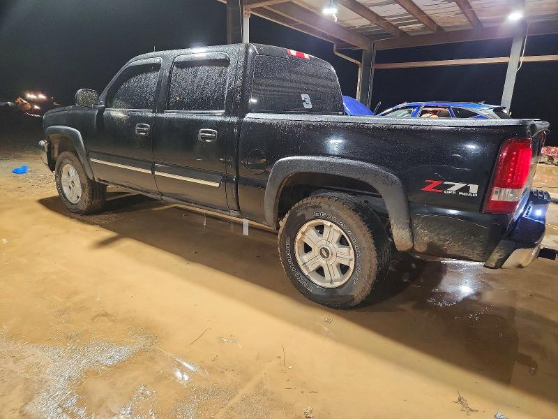 Photo 2 from auction – 2005 CHEVROLET SILVERADO with VIN 2GCEK13TX51230930