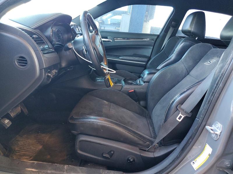Photo 7 from auction – 2018 CHRYSLER 300 S with VIN 2C3CCABTXJH223052
