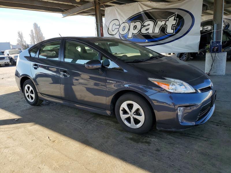Photo 4 from auction – 2015 TOYOTA PRIUS with VIN JTDKN3DU6F0404986