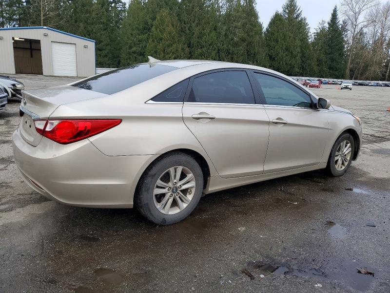 Photo 3 from auction – 2011 HYUNDAI SONATA GLS with VIN 5NPEB4AC0BH144217