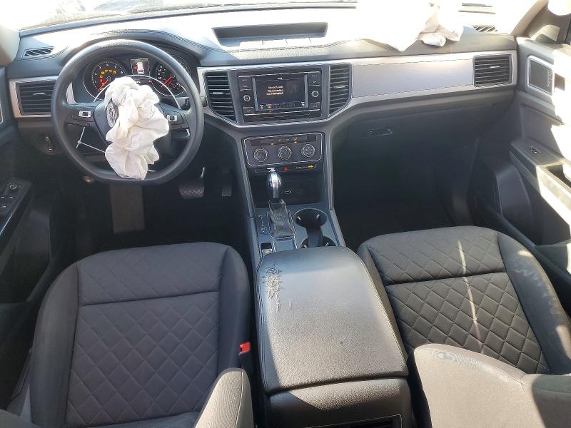 Photo 8 from auction – 2018 VOLKSWAGEN ATLAS S with VIN 1V2AP2CA9JC544558