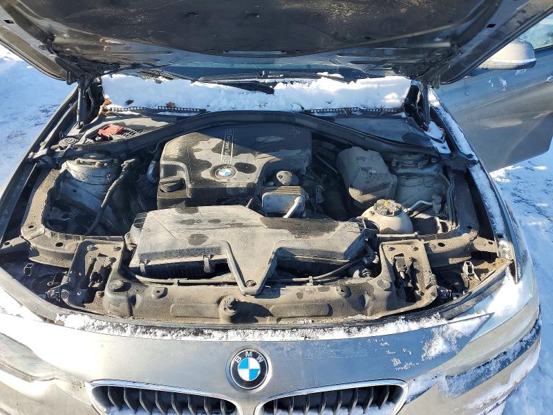 Photo 11 from auction – 2016 BMW 320 with VIN WBA8E5G59GNT94482
