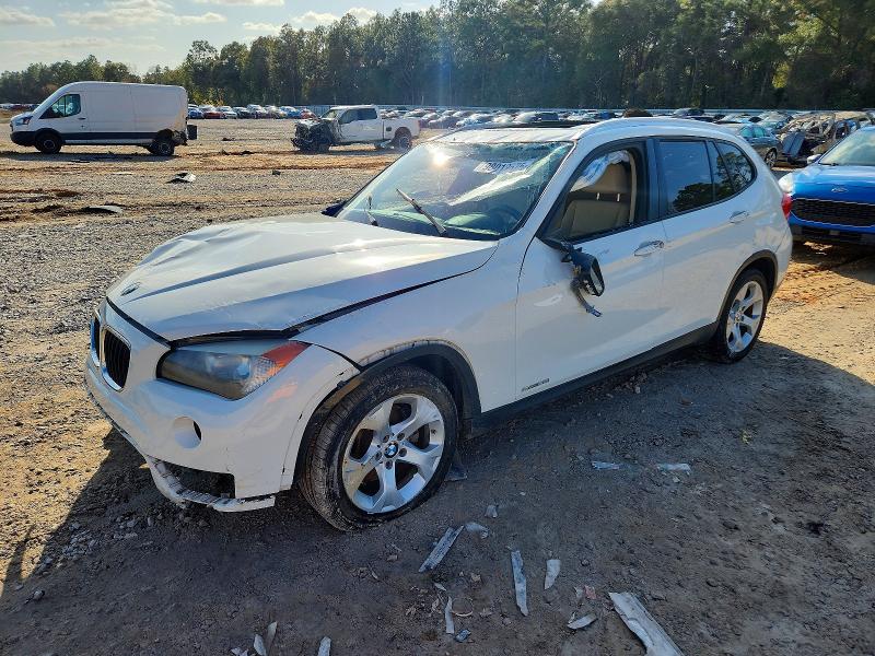 BMW X1 SDRIVE2 2015 with VIN WBAVM1C50FVW58854 - Photo from auction
