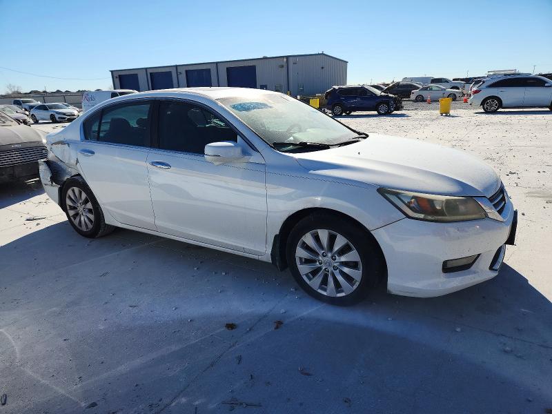Photo 4 from auction – 2015 HONDA ACCORD EXL with VIN 1HGCR2F87FA000996