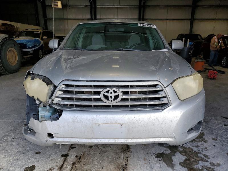 Photo 5 from auction – 2008 TOYOTA HIGHLANDER with VIN JTEDS41A982007308