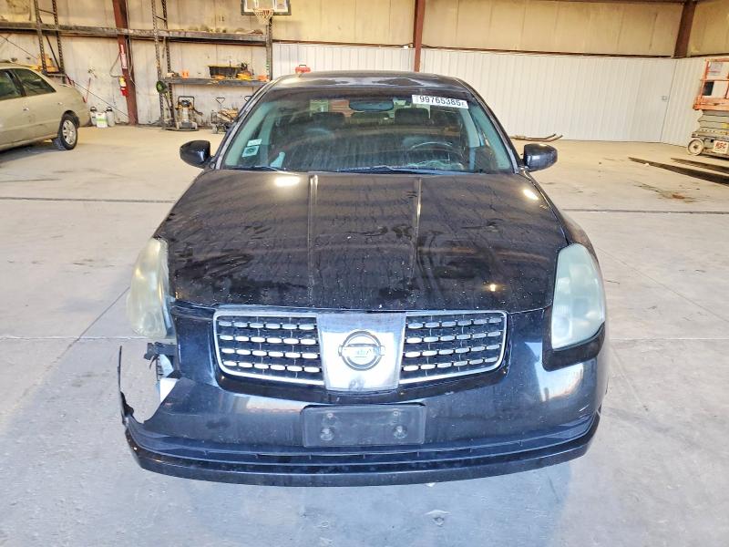 Photo 5 from auction – 2004 NISSAN MAXIMA SE with VIN 1N4BA41E74C927563