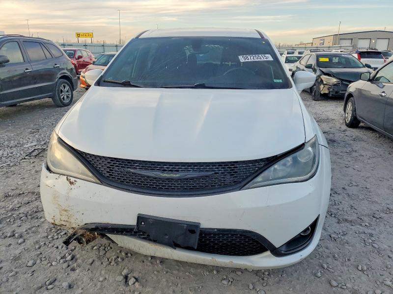 Photo 5 from auction – 2019 CHRYSLER PACIFICA with VIN 2C4RC1FG7KR720915