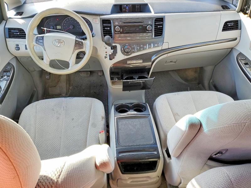 Photo 8 from auction – 2014 TOYOTA SIENNA LE with VIN 5TDKK3DC3ES418419