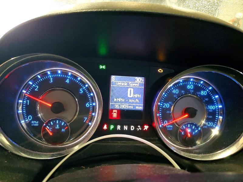 Photo 9 from auction – 2011 CHRYSLER TOWN & COUNTRY with VIN 2A4RR8DG9BR746758