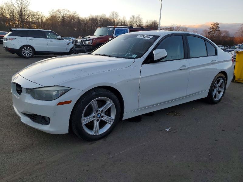 BMW 328 I 2014 with VIN WBA3A5C59EF604890 - Photo from auction