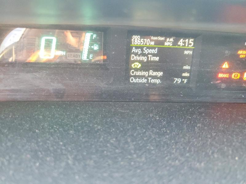 Photo 9 from auction – 2013 TOYOTA PRIUS C with VIN JTDKDTB31D1542567