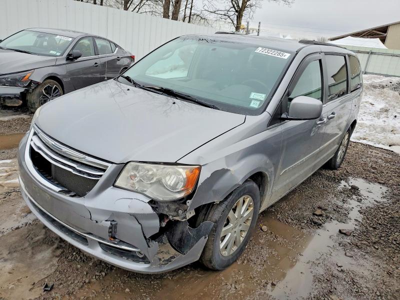 CHRYSLER TOWN & COU 2014 with VIN 2C4RC1BG0ER437315 - Photo from auction