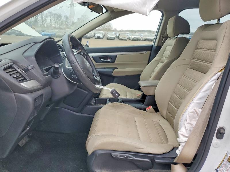 Photo 7 from auction – 2020 HONDA CR-V LX with VIN 7FART6H20LE016507